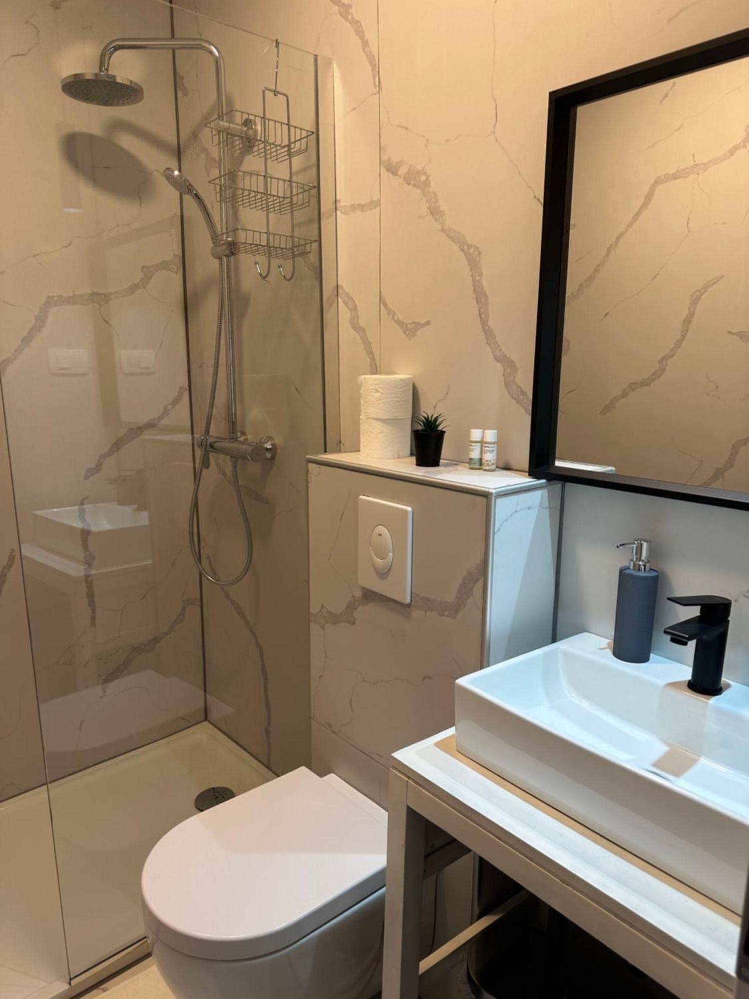 B&B Cvjetni Zagreb Exteriör bild